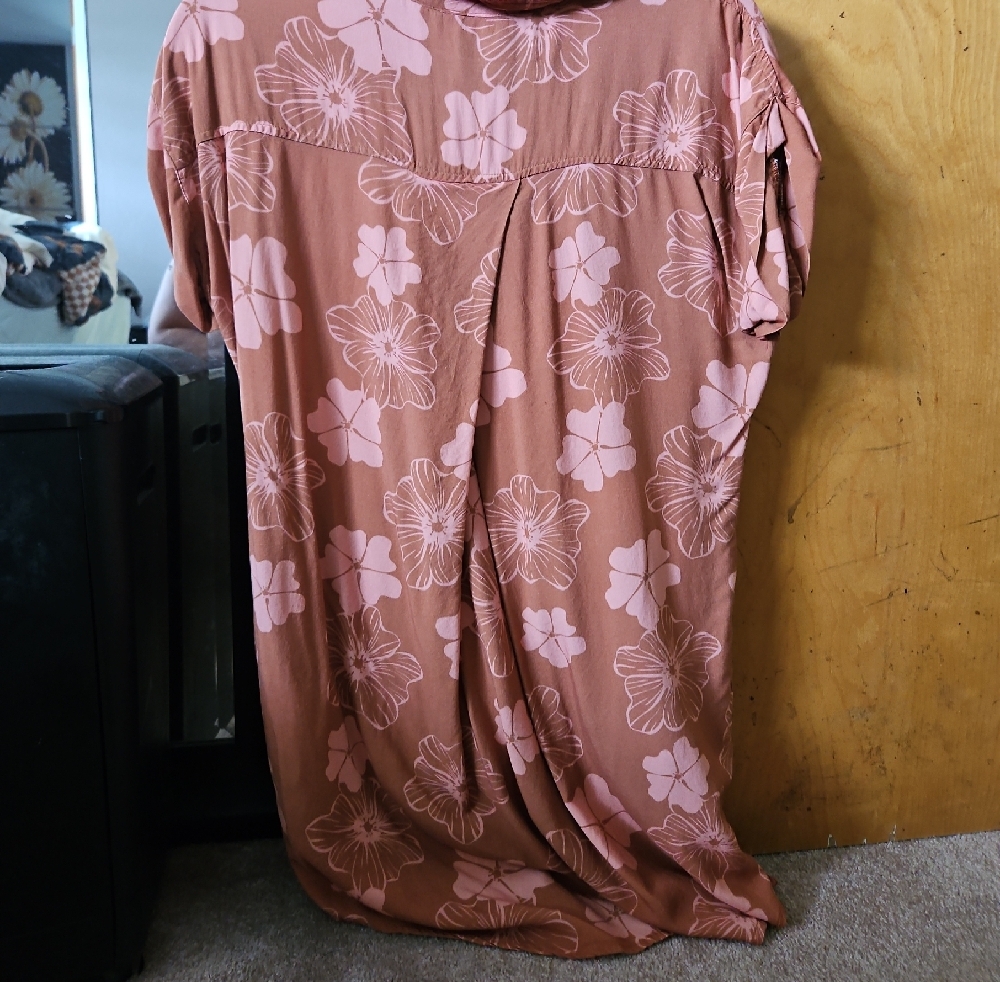 Rust Floral Button-Up Tunic Dress - Picture 4 of 4
